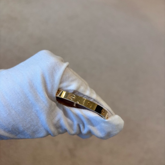 Cartier Classic Love Bracelet - Picture 5 of 10